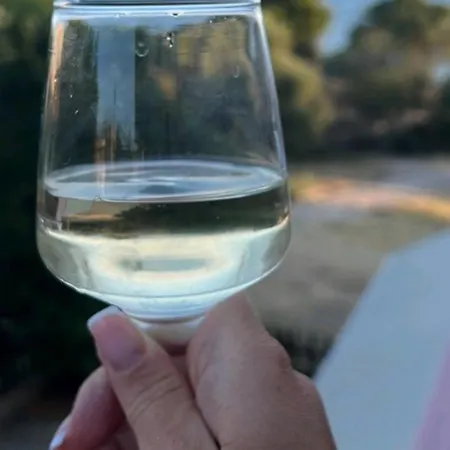 Maisonette Near The 펜션