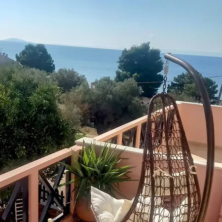 Maisonette Near The Feriehus Nikiti (Sithonia)