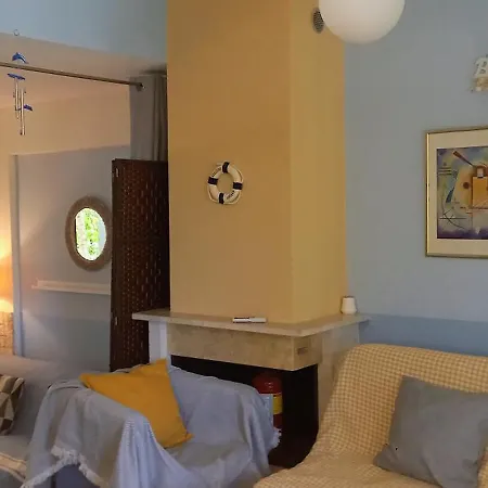 Maisonette Near The