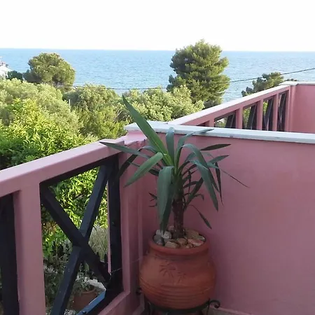 別荘 Maisonette Near The ニキティ