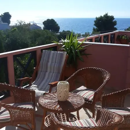 Holiday home Maisonette Near The Nikiti (Sithonia)