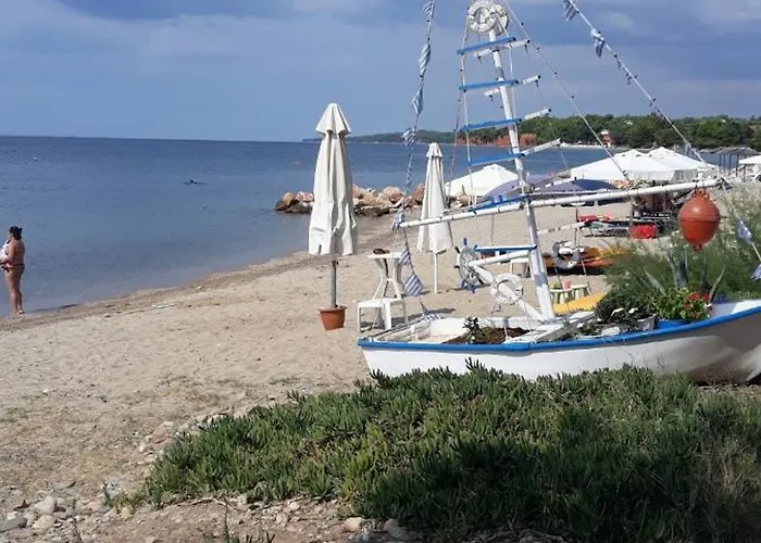 Maisonette Near The * Nikiti (Sithonia)